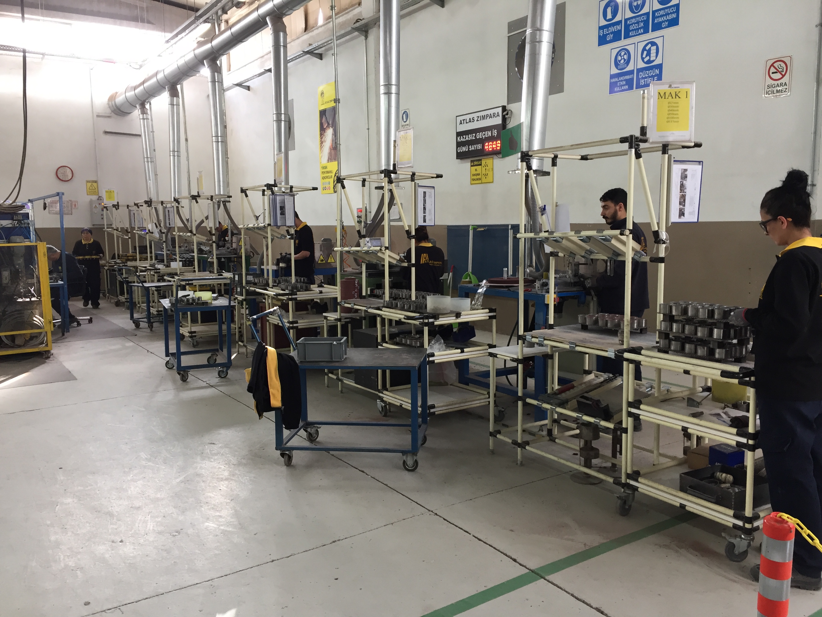 Linea Assemblaggio Lavorazione Metalli